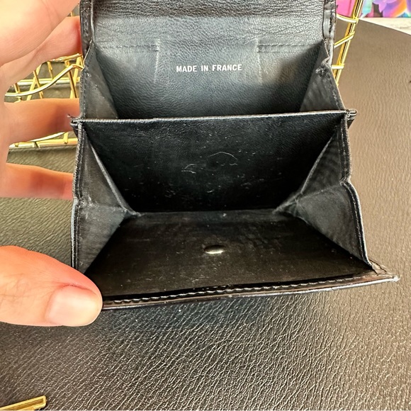 Chanel black patent leather bifold wallet - Picture 9 of 16